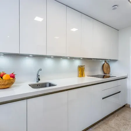 Vivi Homes - Boho Sunrise Alminar Pool, Garden & Terrace Apartmán *