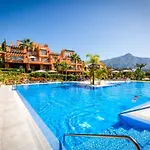 Vivi Homes - Boho Sunrise Alminar Pool, Garden & Terrace