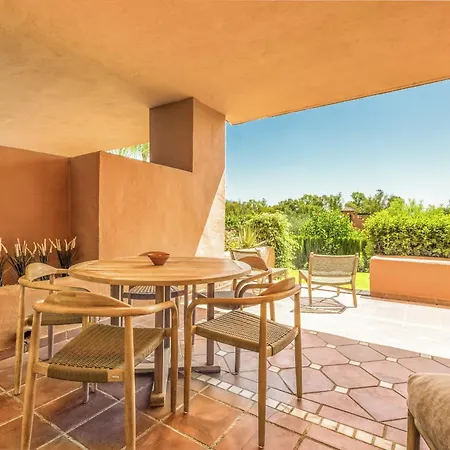 Vivi Homes - Boho Sunrise Alminar Pool, Garden & Terrace Marbella