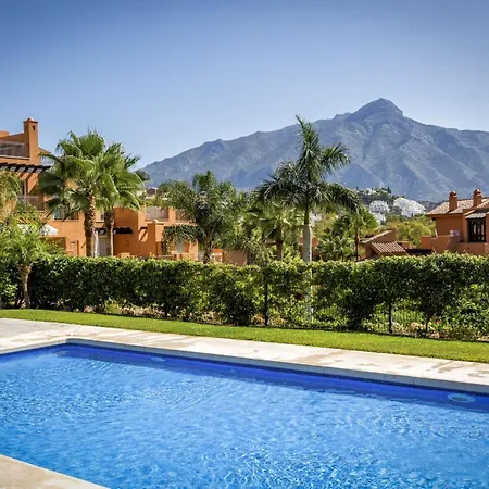 Vivi Homes - Boho Sunrise Alminar Pool, Garden & Terrace