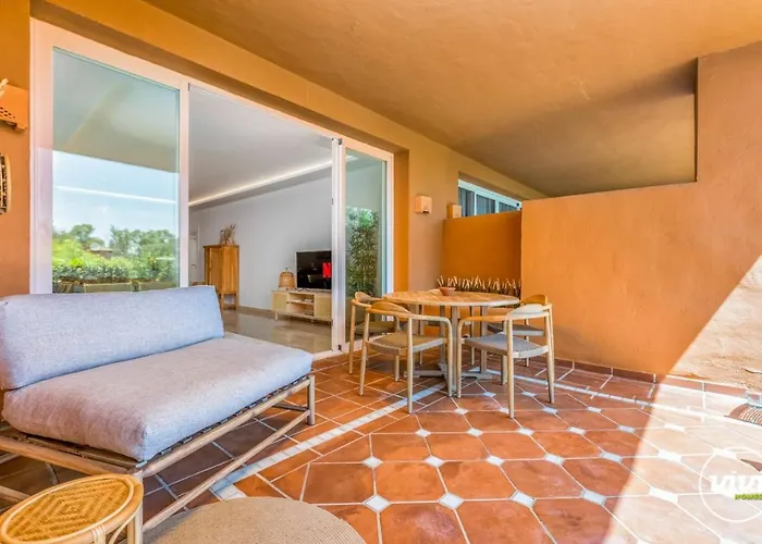 Apartamento Vivi Homes - Boho Sunrise Alminar Pool, Garden & Terrace Marbella