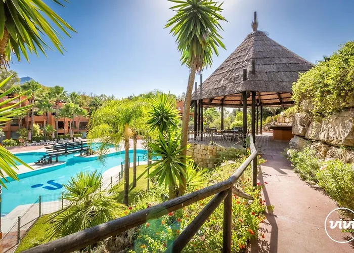 Apartamento Vivi Homes - Boho Sunrise Alminar Pool, Garden & Terrace