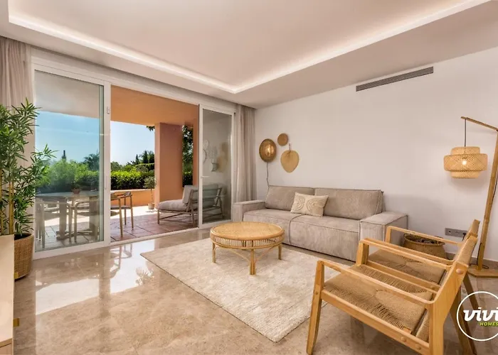 Vivi Homes - Boho Sunrise Alminar Pool, Garden & Terrace Apartamento
