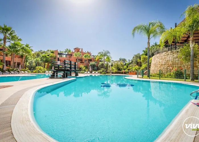 Vivi Homes - Boho Sunrise Alminar Pool, Garden & Terrace Apartamento *
